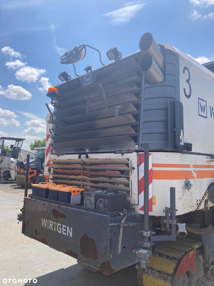 Wirtgen W 220 - 4