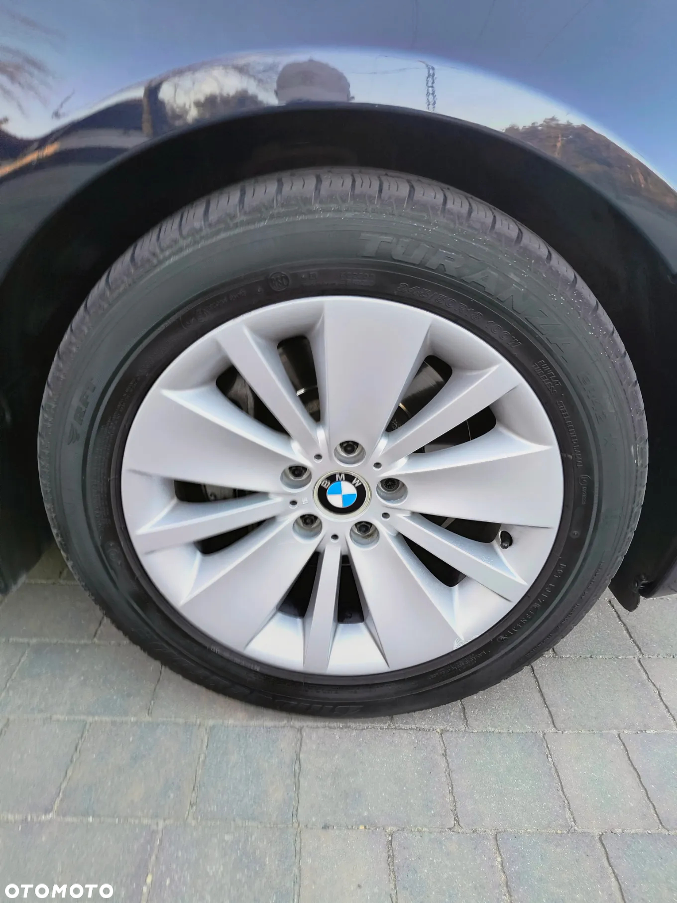 BMW Seria 7 740i - 5