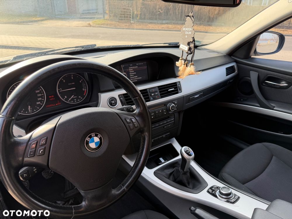 BMW Seria 3 320d - 5