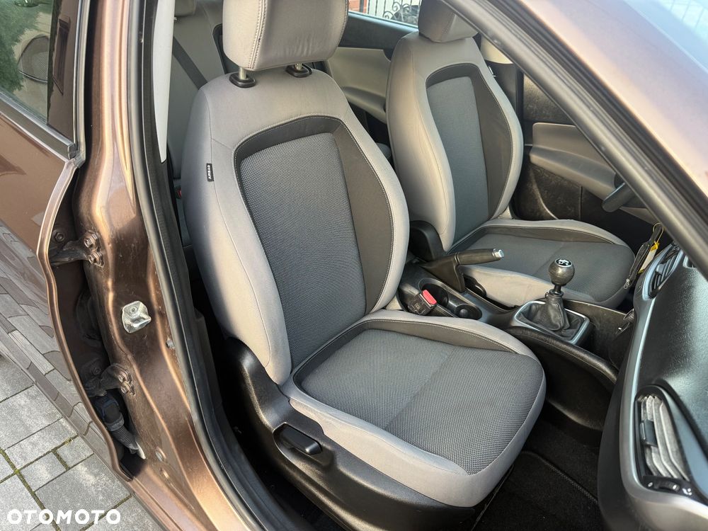 Fiat Tipo 1.4 16v Easy - 16