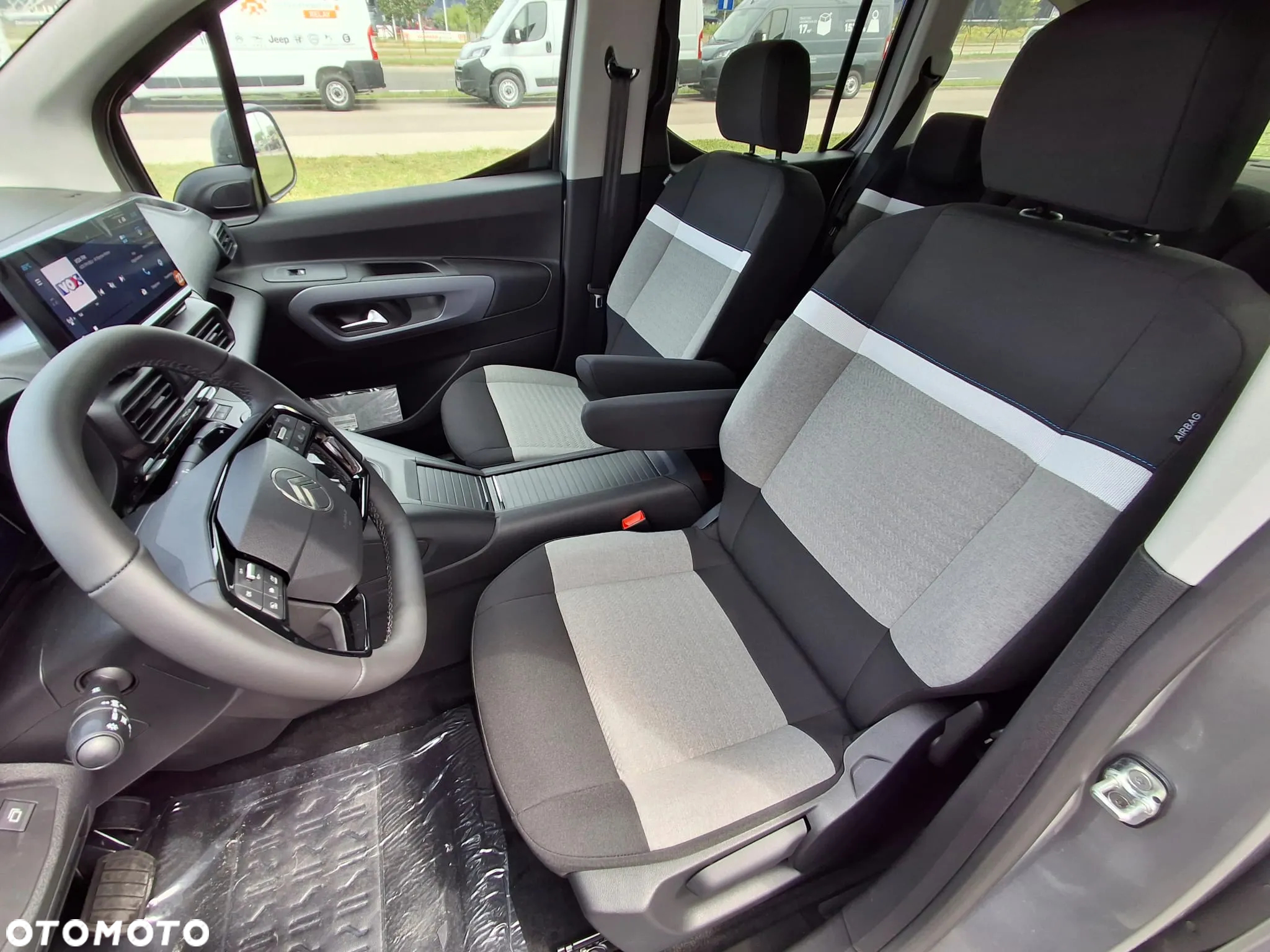 Citroën Berlingo M 1.5 BlueHDI Max S&S EAT8 - 16