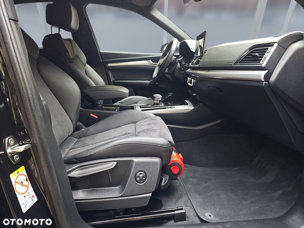 Audi Q5 Sportback - 11