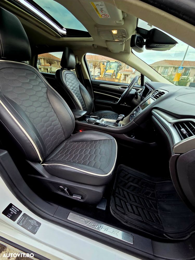 Ford Mondeo 2.0 Start-Stopp CVT Vignale - 10