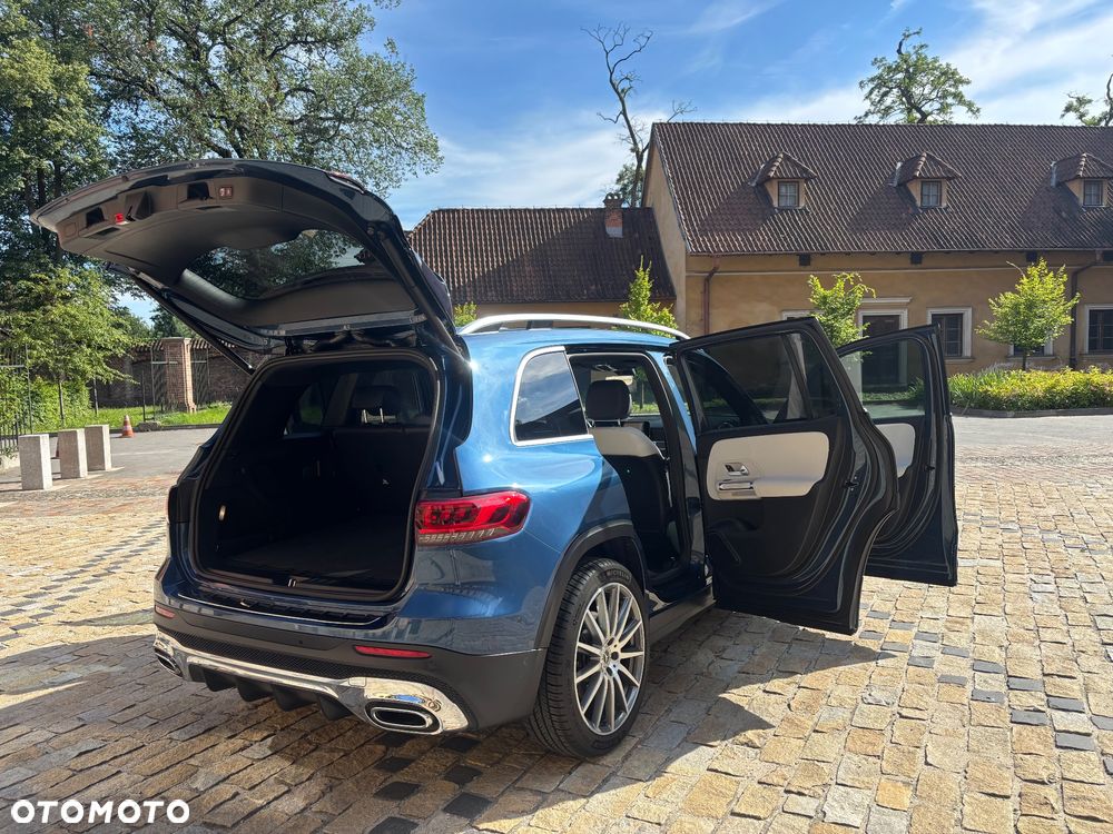 Mercedes-Benz GLB 250 8G-DCT AMG Line - 15