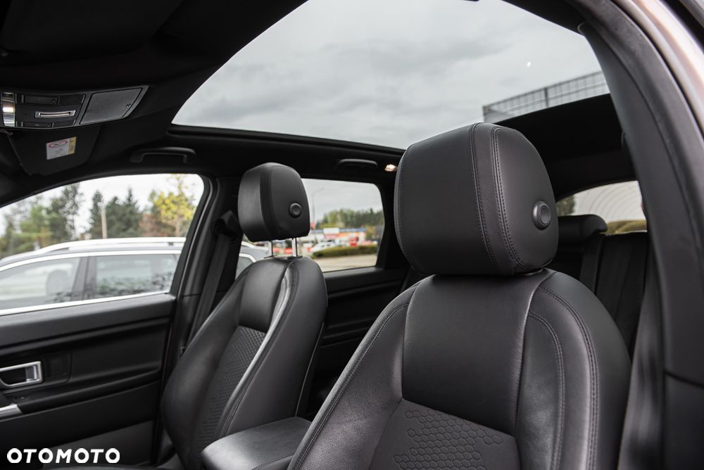 Land Rover Discovery Sport - 18