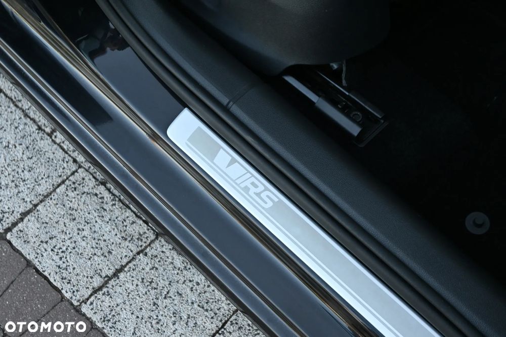 Skoda Octavia 2.0 TDI DSG RS - 28