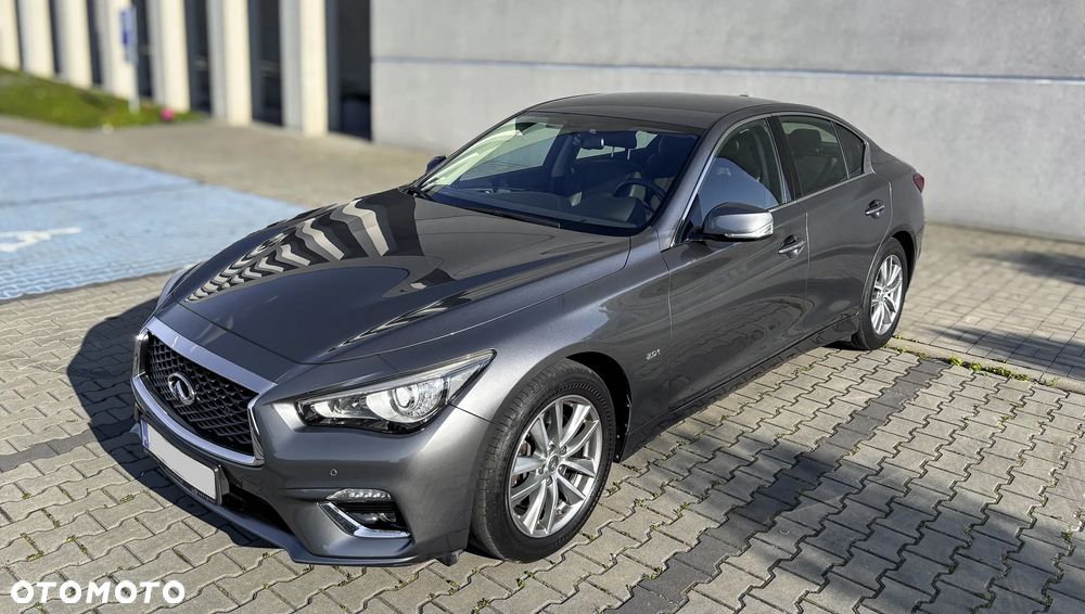 Infiniti Q50 2.0t Premium - 2