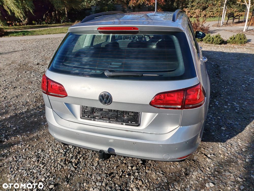Volkswagen Golf - 9