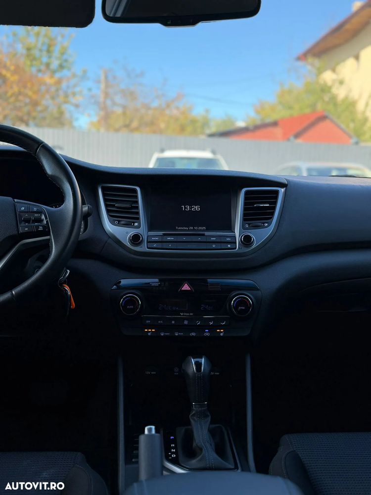 Hyundai Tucson blue 1.7 CRDi 2WD DCT Advantage - 6