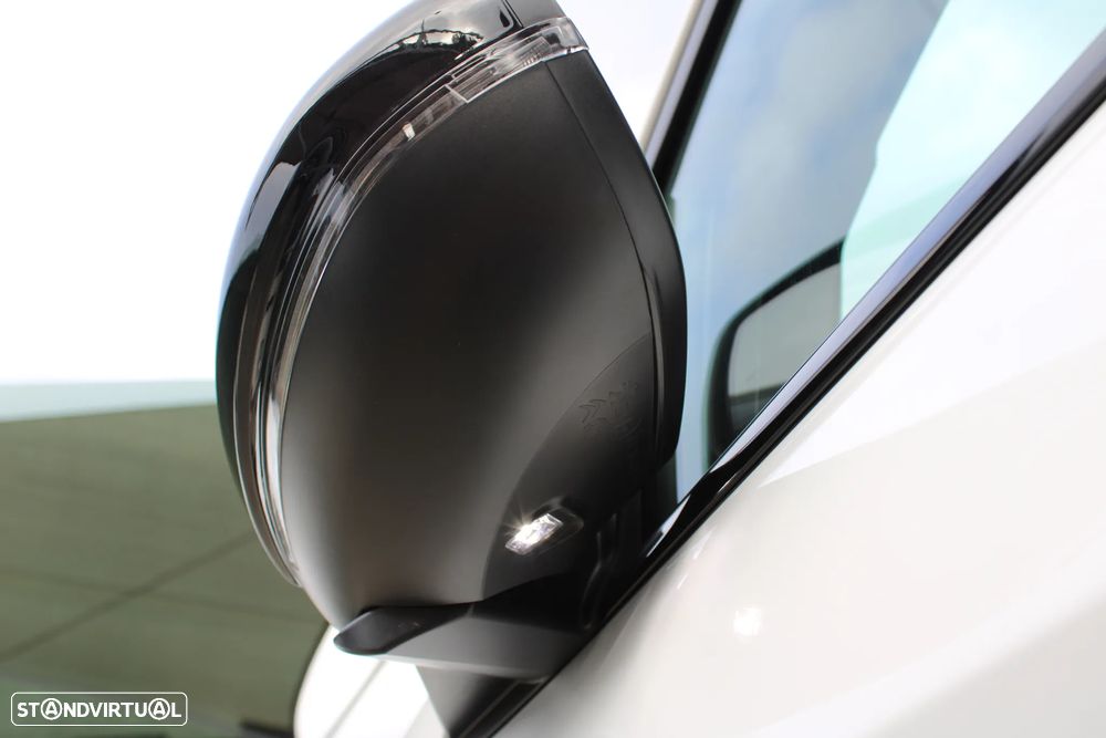 Peugeot e-208 50 kWh GT Line - 12