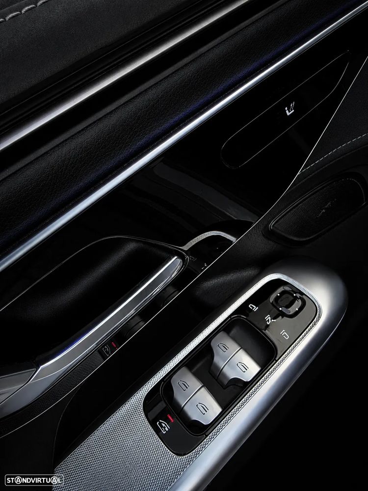 Mercedes-Benz EQE 300 Edition Electric Art - 33