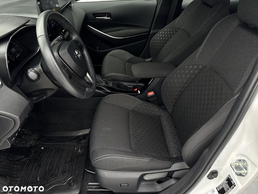 Toyota Corolla 1.8 Hybrid Comfort - 14