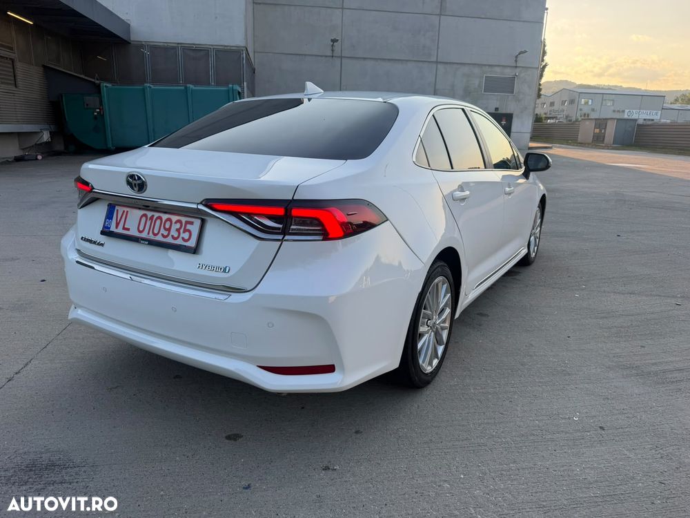 Toyota Corolla 1.8 HSD Dynamic - 9