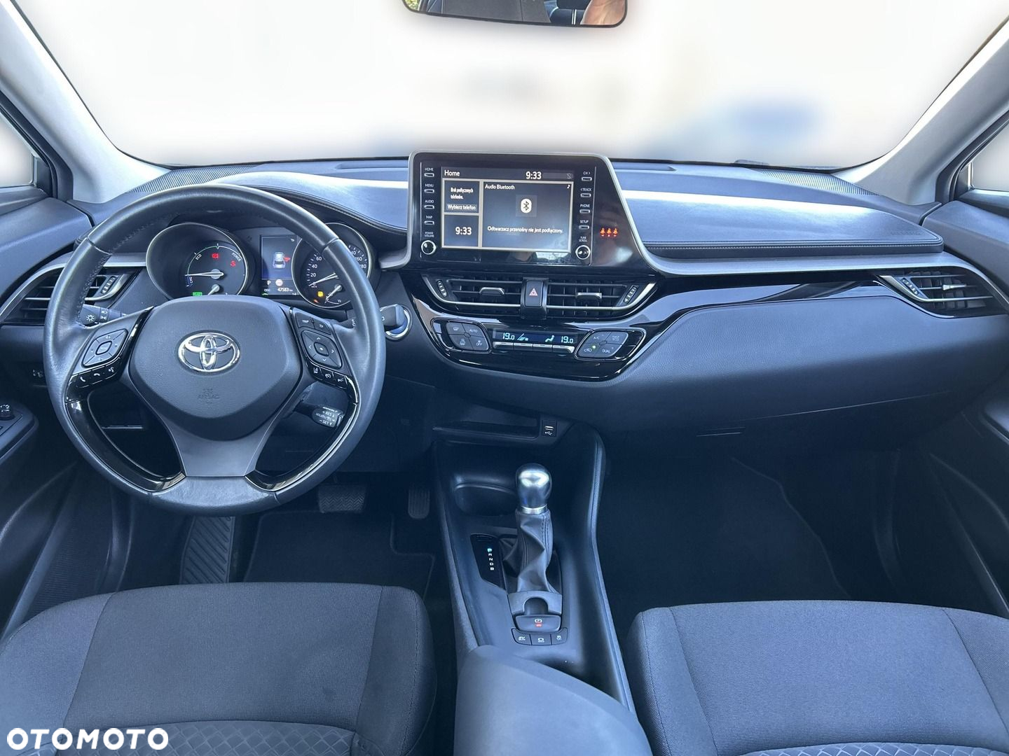 Toyota C-HR - 12