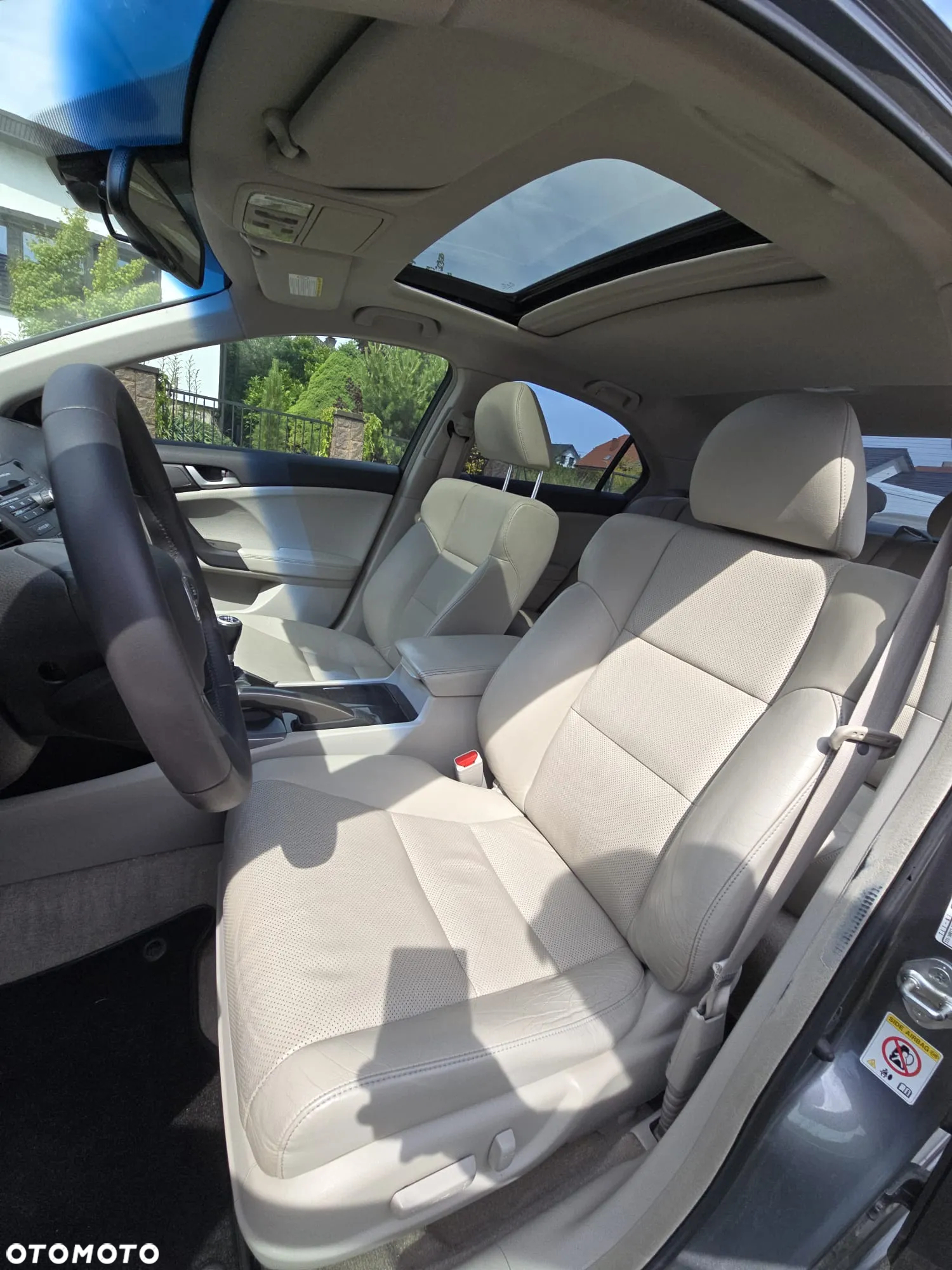 Honda Accord 2.0 Executive - 15