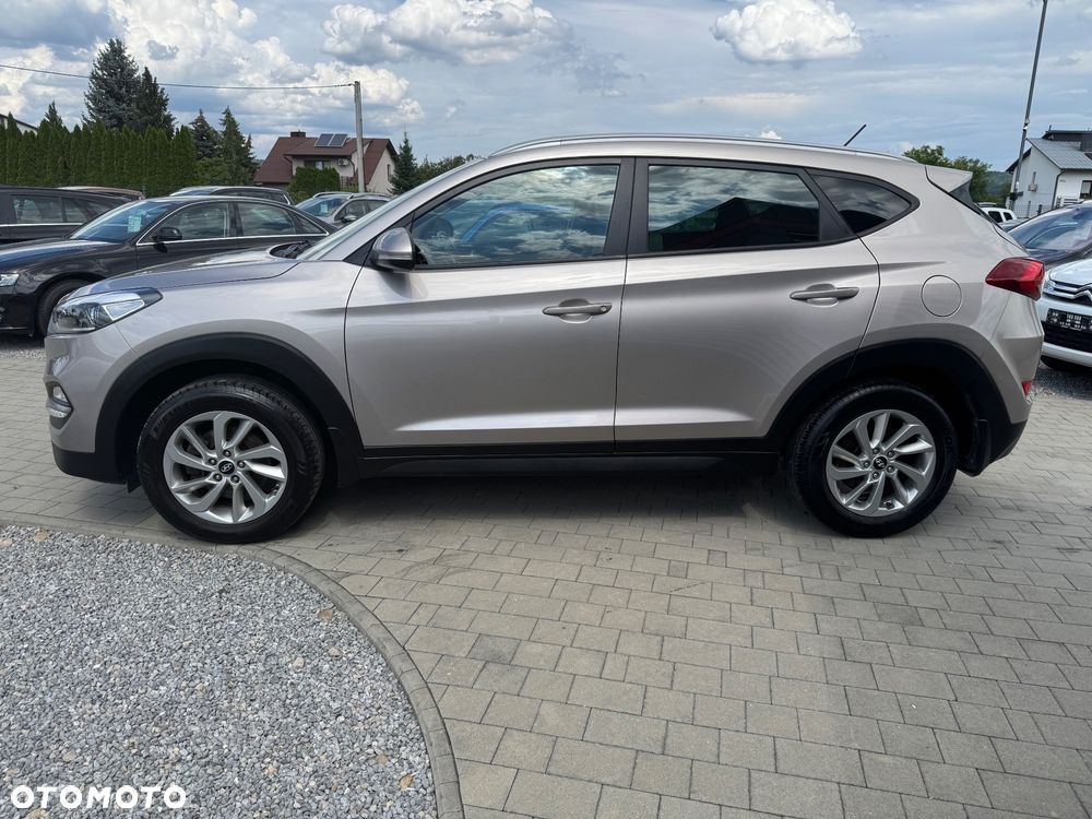 Hyundai Tucson blue 1.6 GDi 2WD Intro Edition - 9