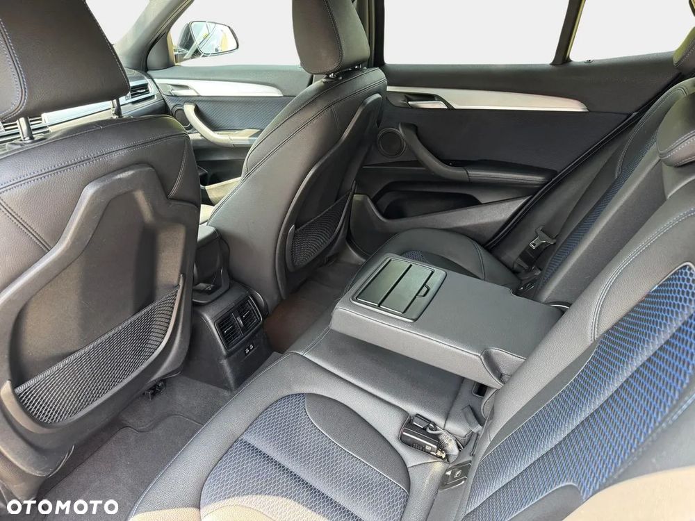 BMW X2 sDrive18d M Sport - 13