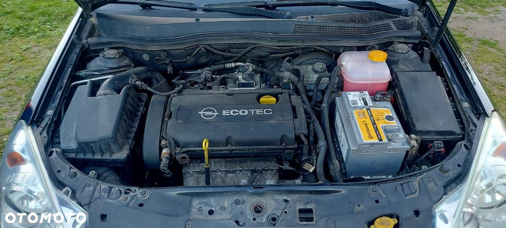 Opel Astra 1.6 Design Edition - 27