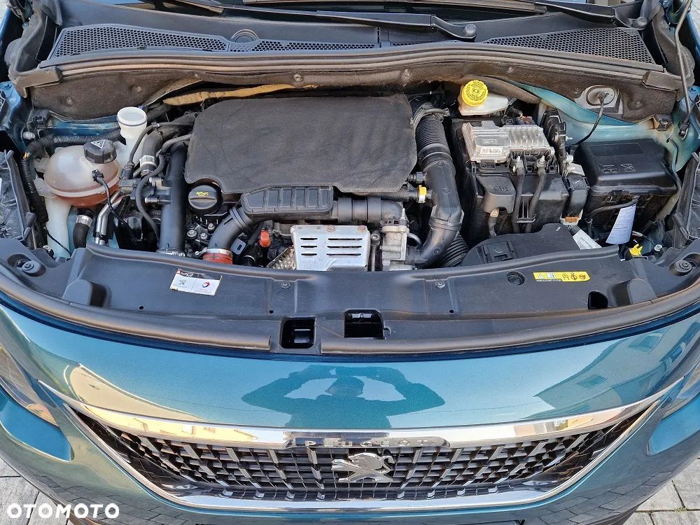 Peugeot 2008 1.2 Pure Tech GPF Allure S&S - 28