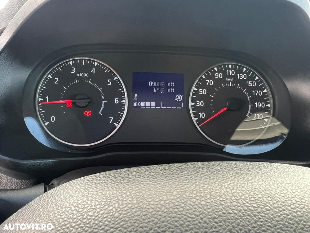 Renault Express - 11