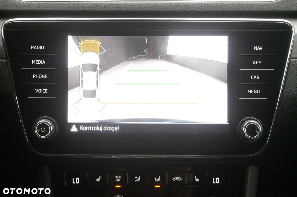 Skoda Superb 2.0 TSI Style DSG - 21