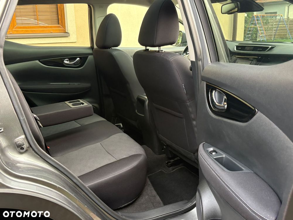 Nissan Qashqai 1.6 DCi ALL-MODE 4x4i TEKNA - 16