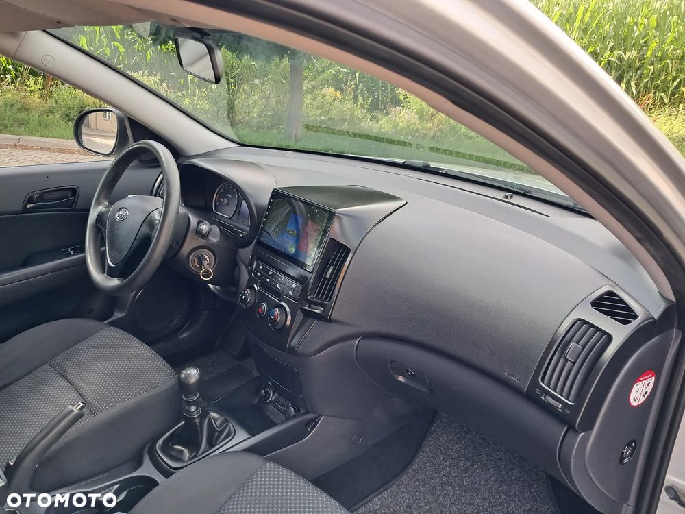 Hyundai i30 1.4 Blue Classic - 14