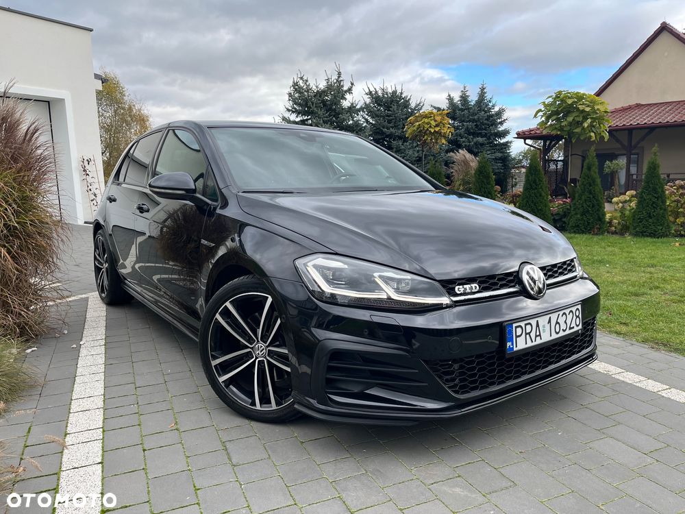 Volkswagen Golf VII 2.0 TDI BMT GTD DSG - 2
