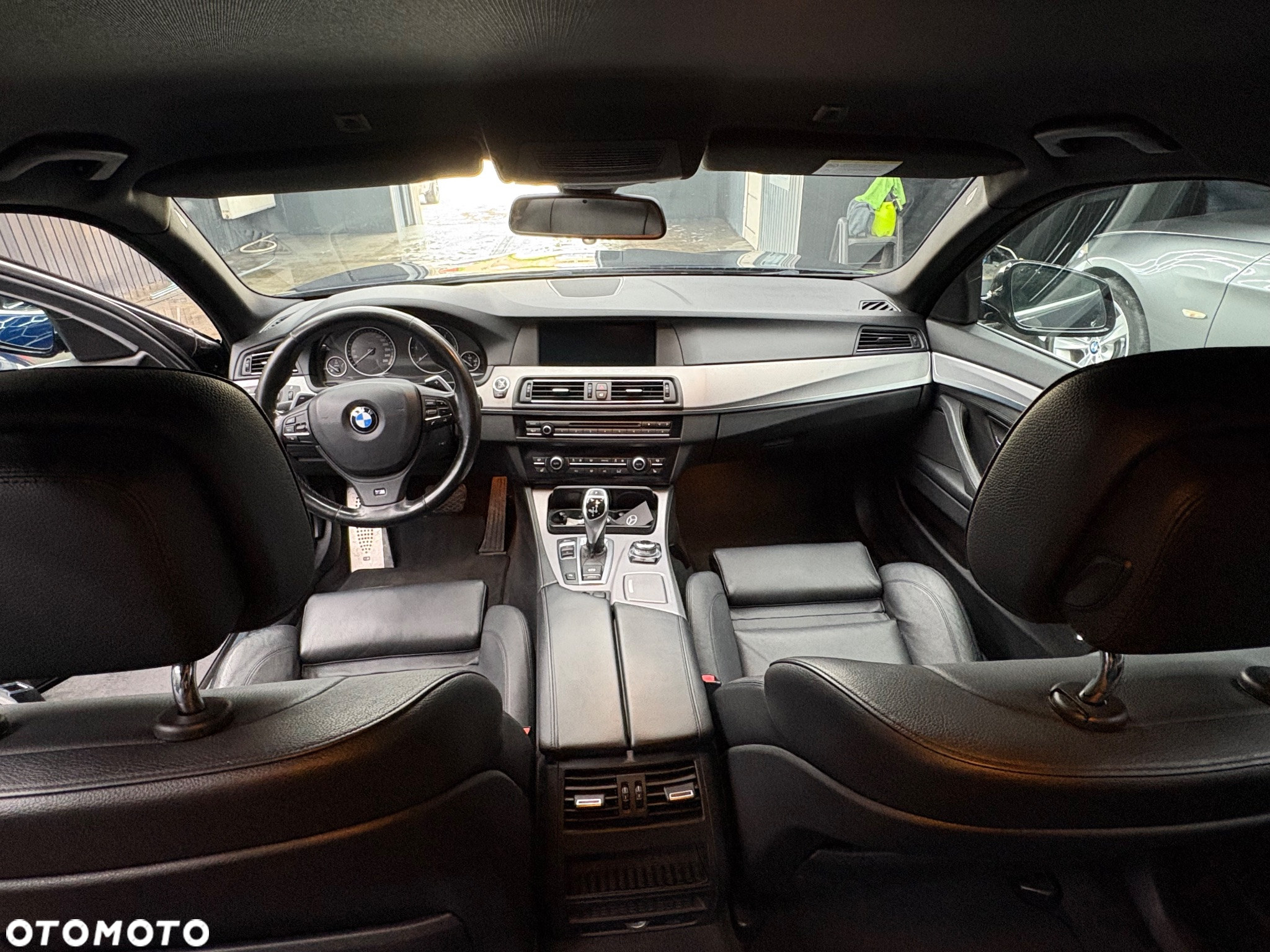 BMW Seria 5 520d Touring - 28