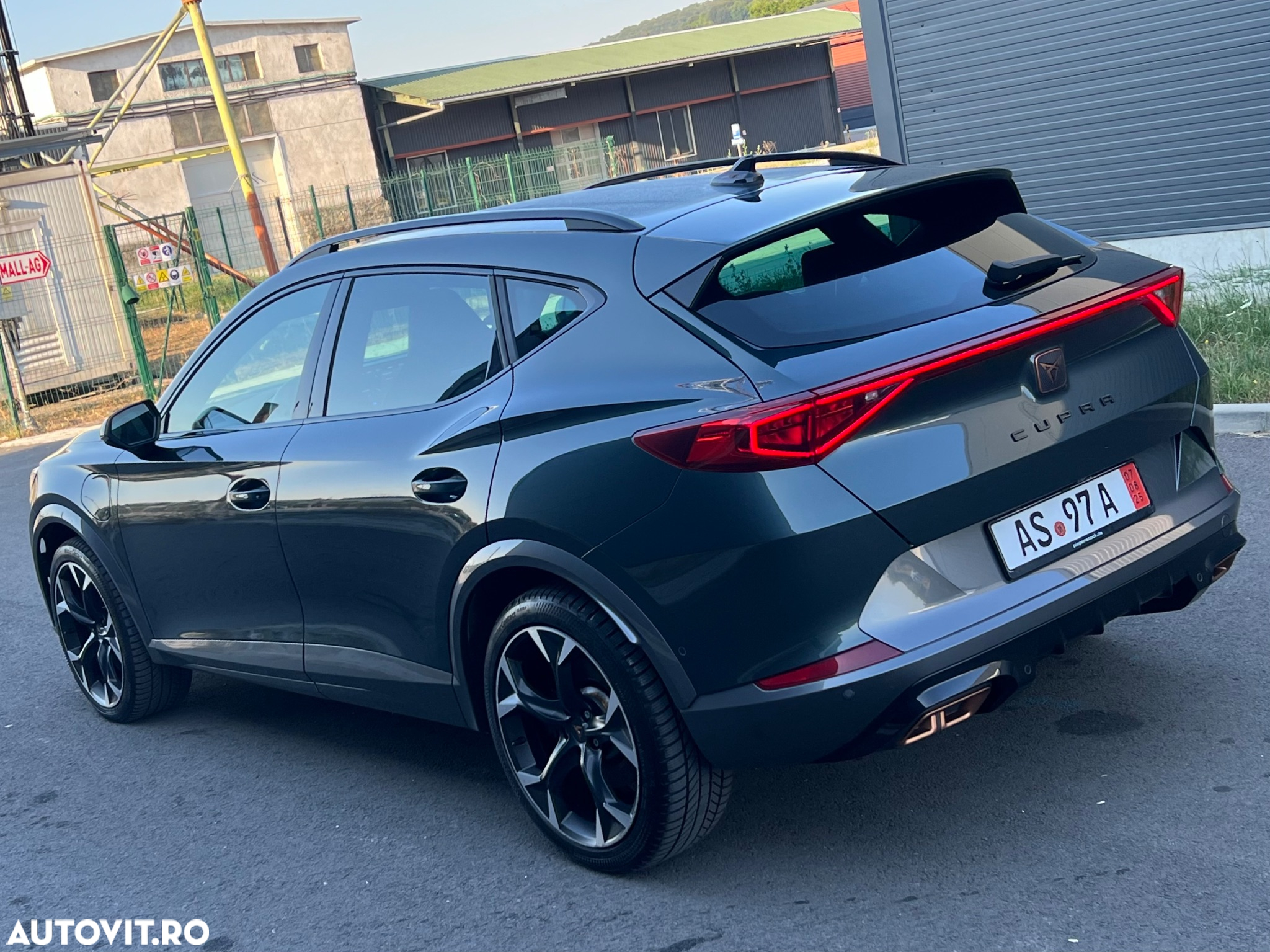 Cupra Formentor 1.4 e-HYBRID PHEV VZ - 3