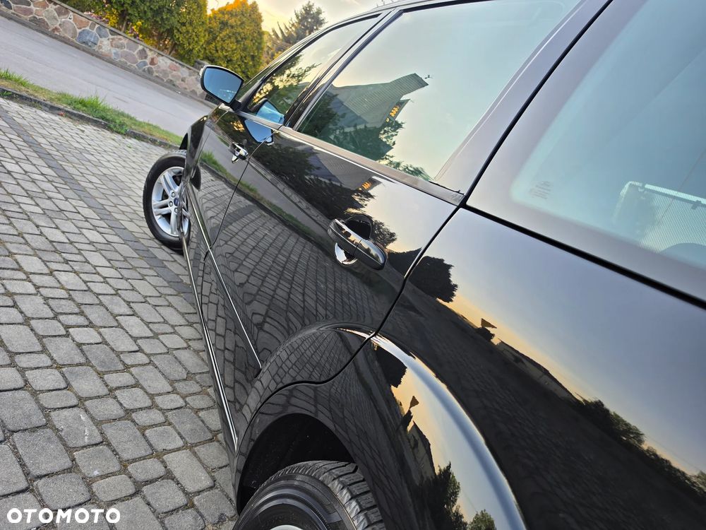 Ford Galaxy 2.0 TDCi Titanium - 13