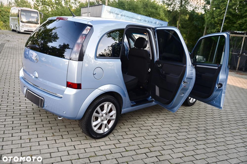 Opel Meriva 1.8 16V Essentia Easytronic - 19