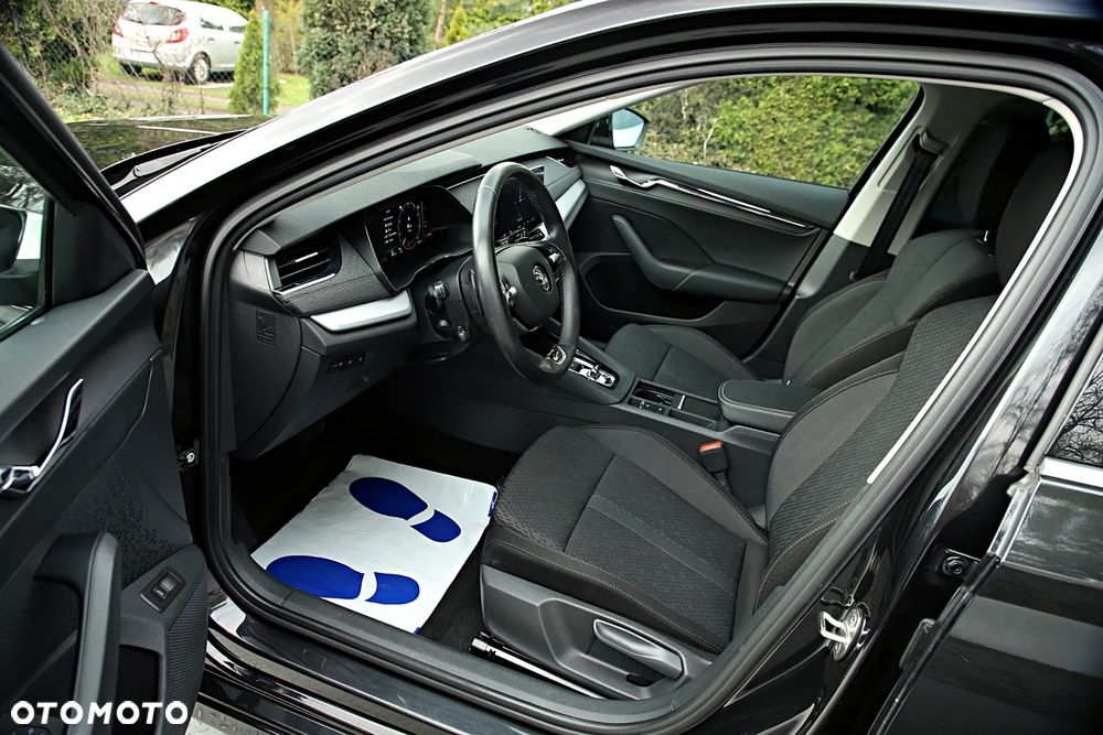 Skoda Octavia 2.0 TDI Style DSG - 15