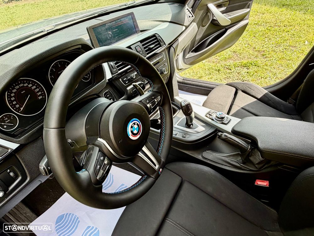 BMW 320 d Auto Pack M - 7