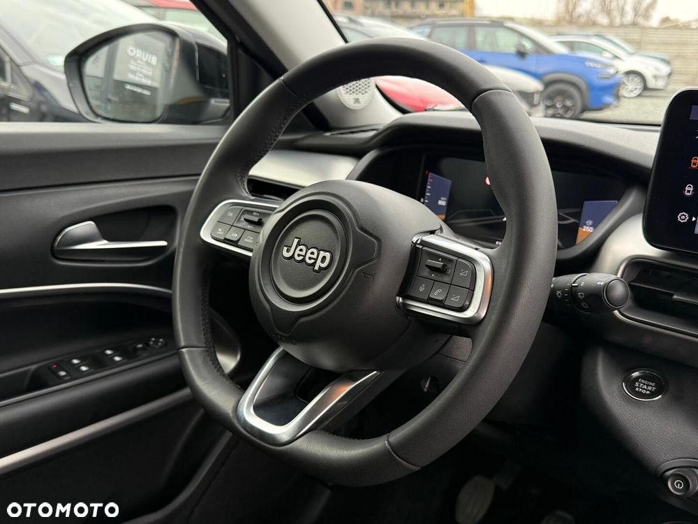 Jeep Avenger 1.2 GSE T3 Altitude FWD - 27