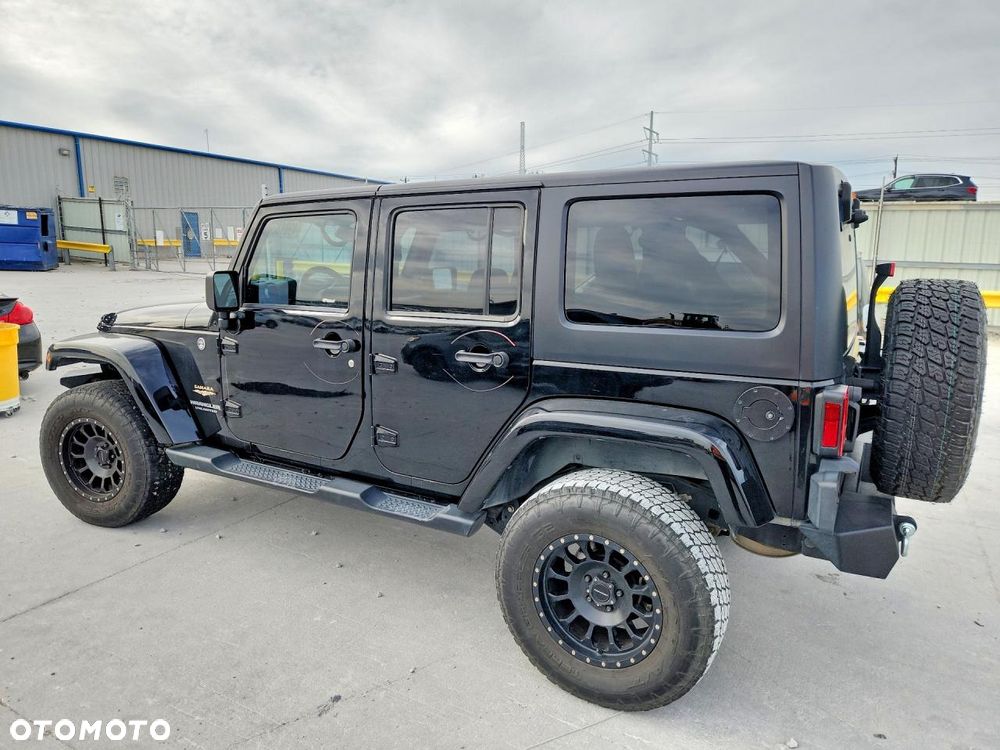 Jeep Wrangler 3.6 Unlim Sahara - 3