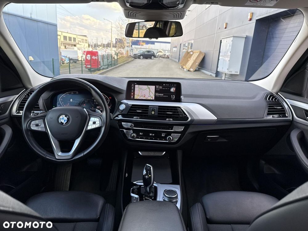BMW X3 xDrive30i GPF Advantage - 28