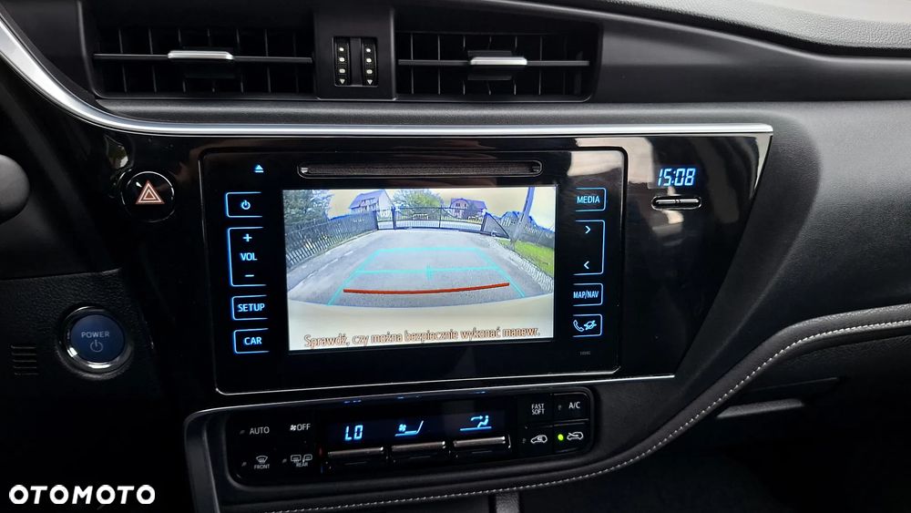 Toyota Auris 1.8 HSD Luna - 34