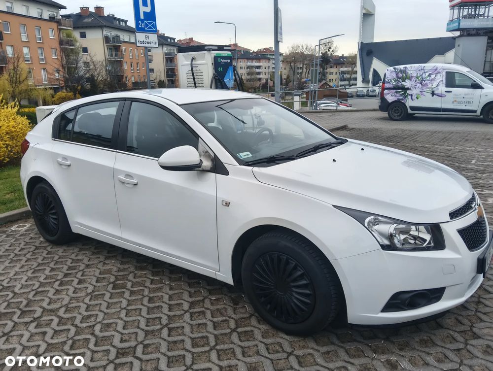 Chevrolet Cruze 1.8 LT - 6
