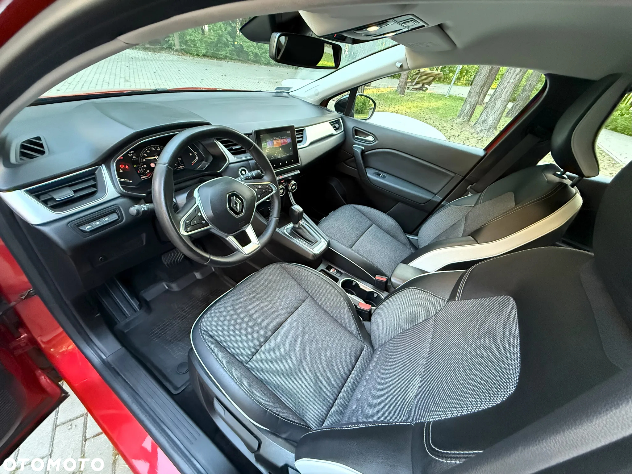 Renault Captur - 15