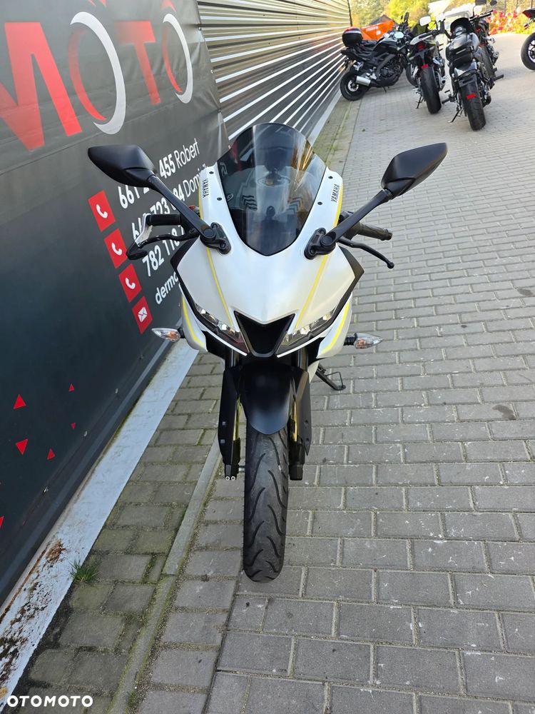 Yamaha YZF - 15
