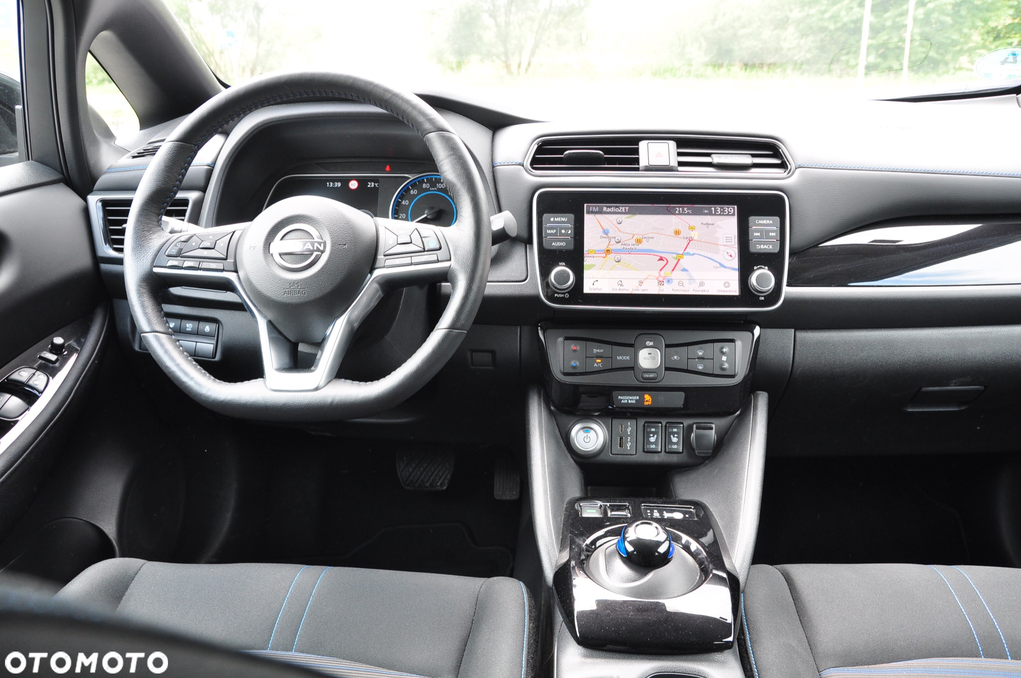 Nissan Leaf 40 kWh Tekna - 17