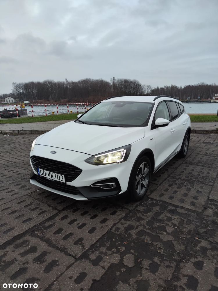 Ford Focus 1.0 EcoBoost mHEV Active X - 11