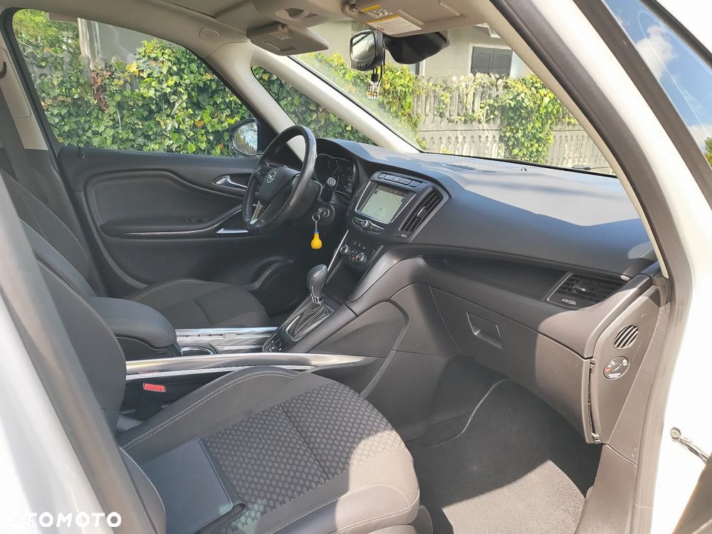 Opel Zafira Tourer 1.4 Turbo Automatik Business Edition - 13