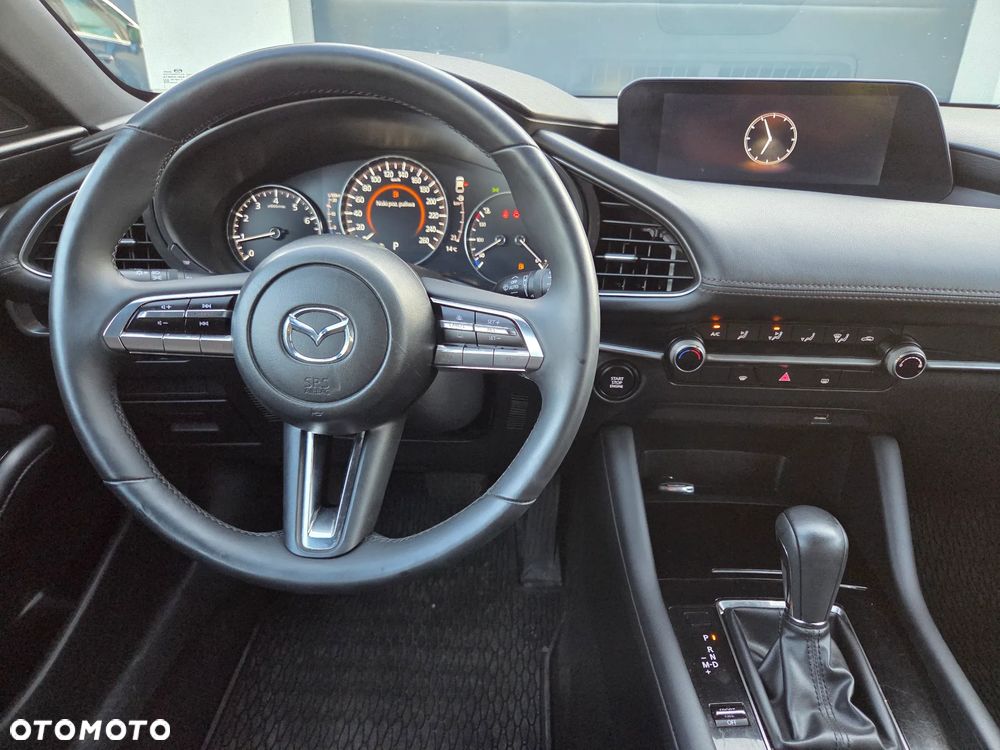 Mazda 3 e-SKYACTIV-G 2.0 M HYBRID DRIVE - 22