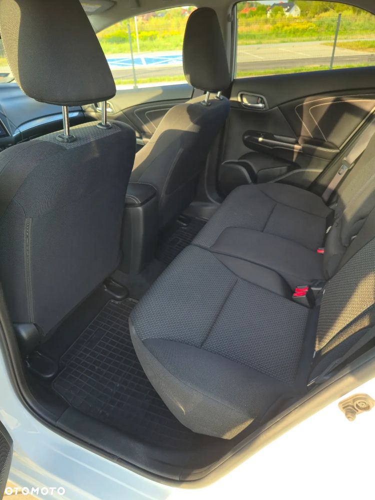 Honda Civic 1.8 Lifestyle (Honda Connect+) - 15