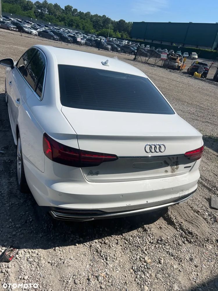 Audi A4 Limousine 45 TFSI quattro S tronic advanced - 2