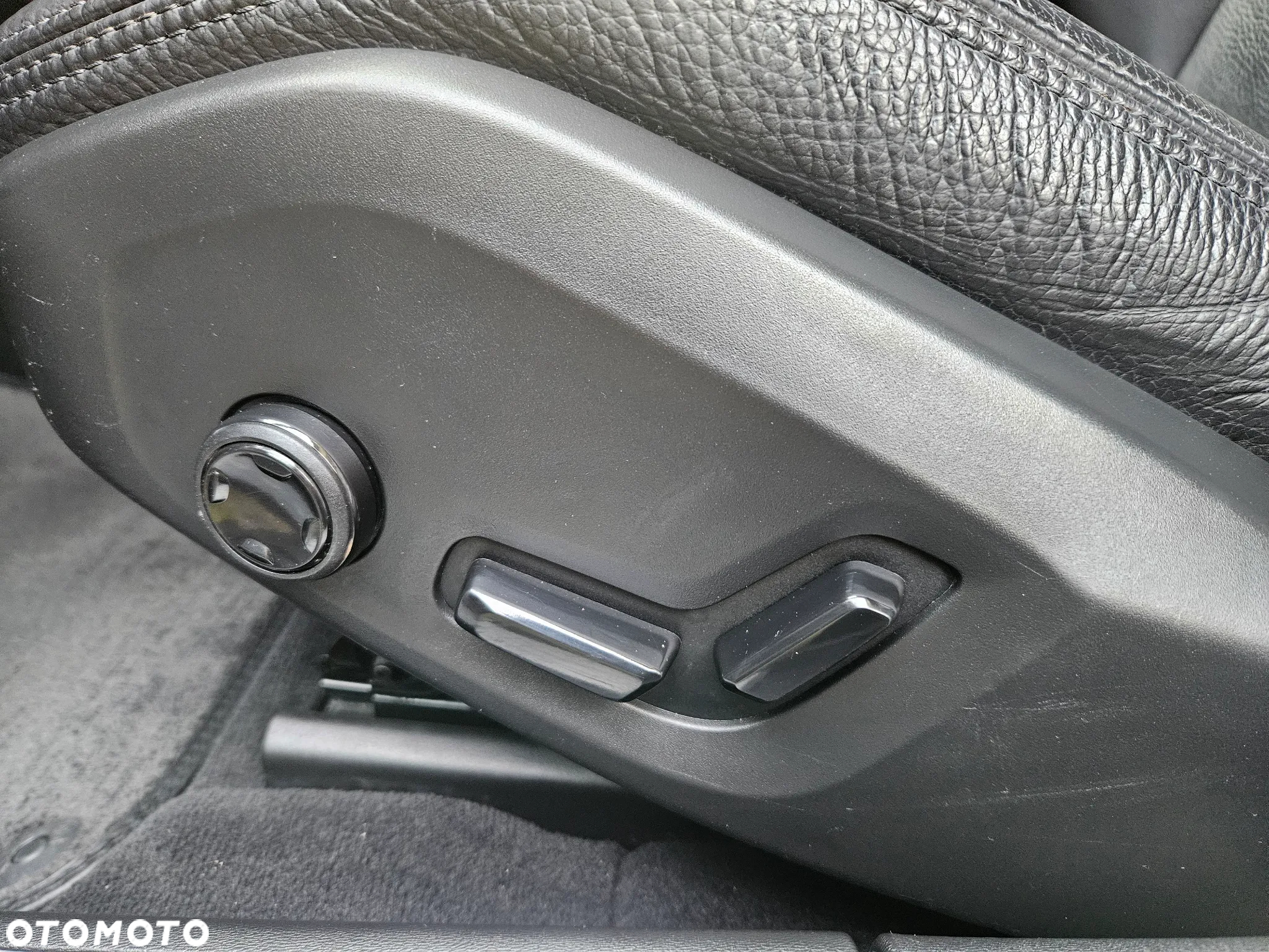 Volvo V90 D4 Geartronic Inscription - 28