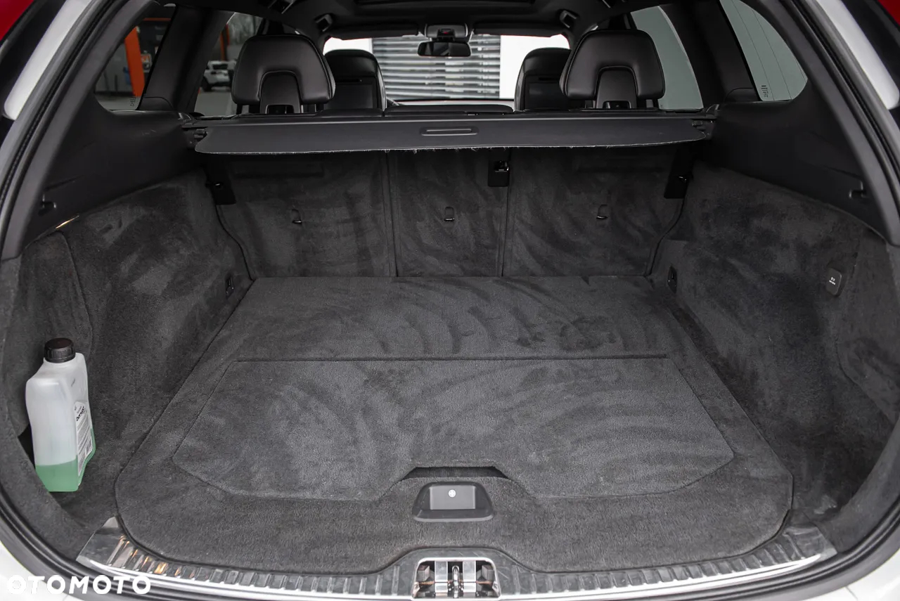 Volvo XC 60 D5 AWD Summum - 30