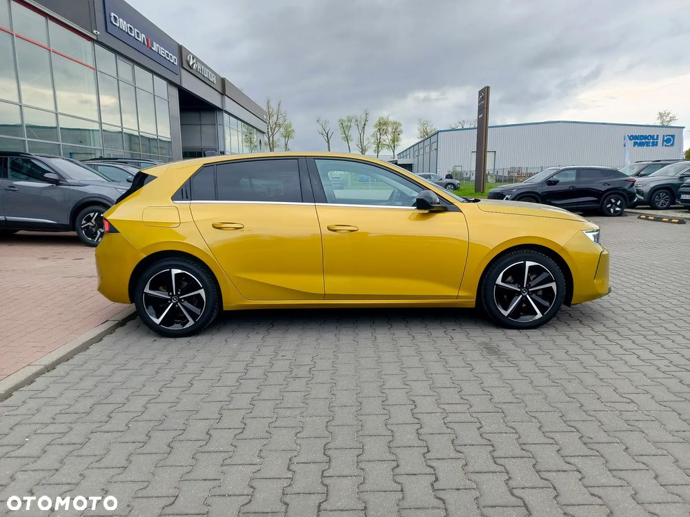 Opel Astra 1.2 T Elegance S&S - 5